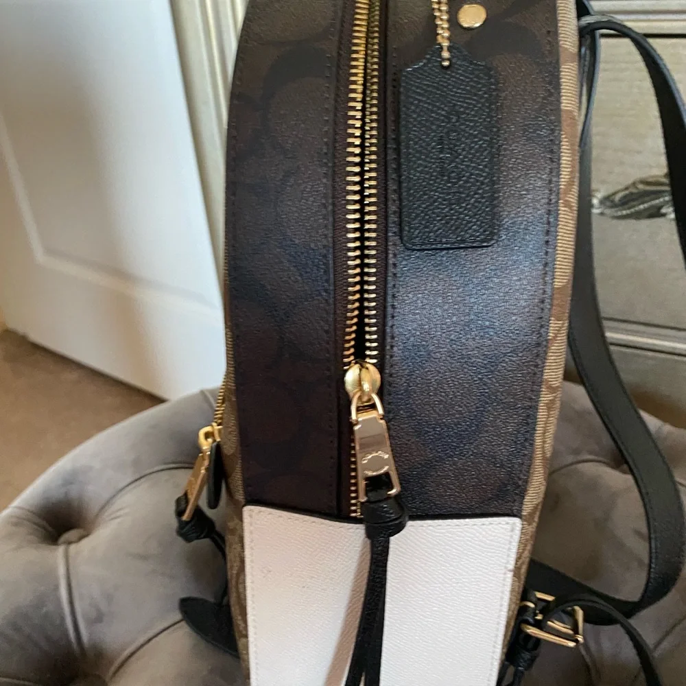 Coach Backpack - Picture 3 of 7